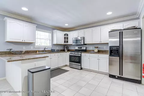 608 Shadow Way, Brick, NJ 08724 photo 14