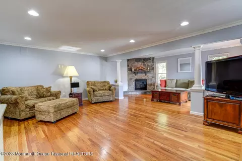 608 Shadow Way, Brick, NJ 08724 photo 8