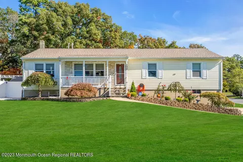 200 Cumberland Blvd, Toms River, NJ 08757