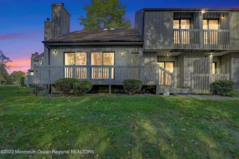 19 Provident Ct #35, Ocean, NJ 07712
