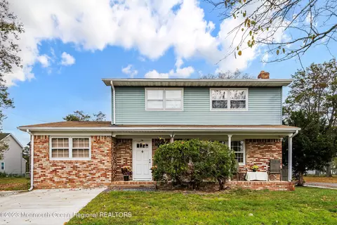 117 2nd Ave, Toms River, NJ 08757