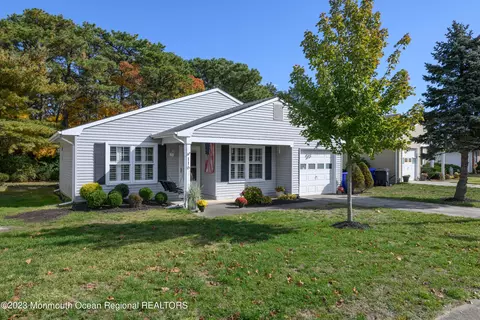 116 Seaview Ave, Brick, NJ 08723