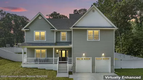 166 Sunset Ave, Toms River, NJ 08755