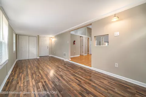 30 Willow St, Waretown, NJ 08758 photo 7