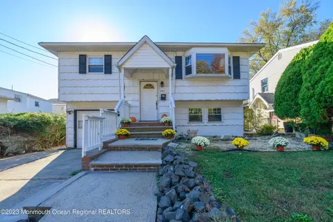 991 S Concourse, Keyport, NJ 07735