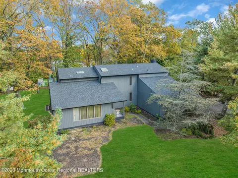 6 Marc Rd, West Long Branch, NJ 07764