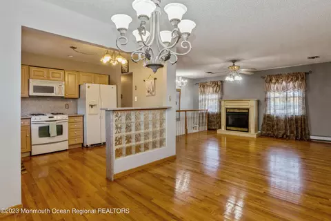 405 6th St, Waretown, NJ 08758 photo 17