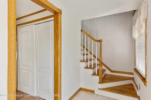 405 6th St, Waretown, NJ 08758 photo 4