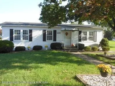497 Rosalind Rd, Freehold, NJ 07728
