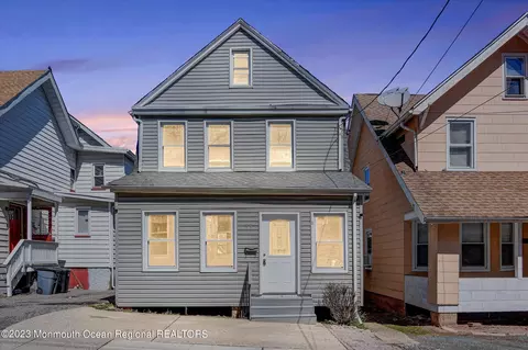 59 Park Ter, West Orange, NJ 07052
