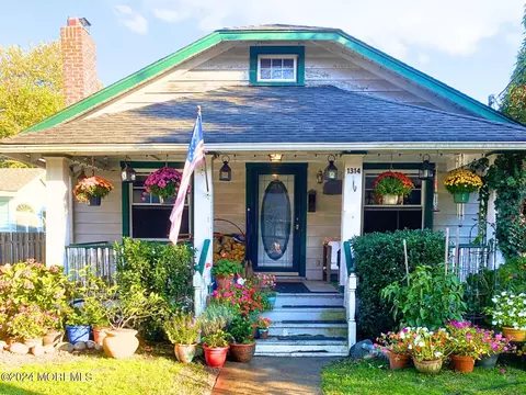 1314 Laurel Ave, Ocean, NJ 07712