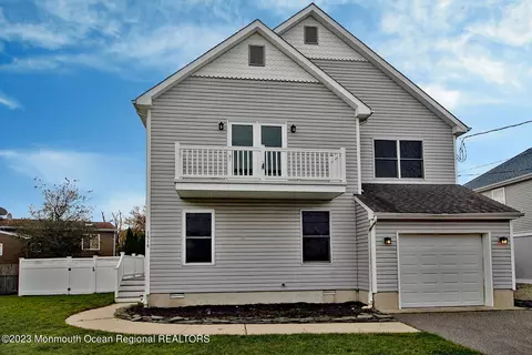 1519 Daytona Rd, Forked River, NJ 08731