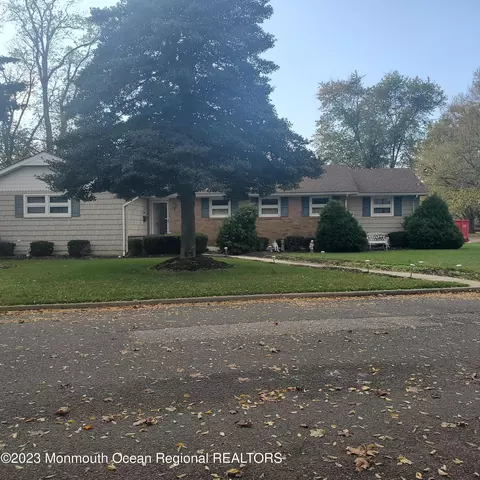 7 Stevens Ave, West Long Branch, NJ 07764