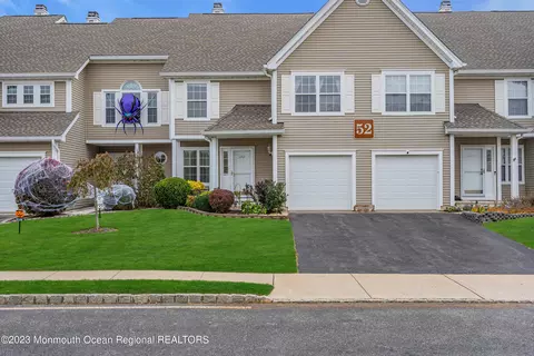 5203 Trotters Way, Toms River, NJ 08755