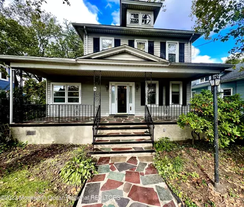 315 W Union St, Burlington, NJ 08016