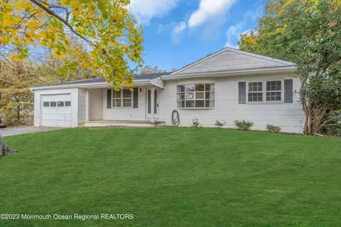 39 Toomin Dr, Neptune Township, NJ 07753