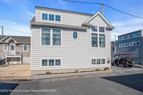 26 E Shell Way, Lavallette, NJ 08735