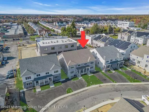 20 Blue River Way, Lakewood, NJ 08701