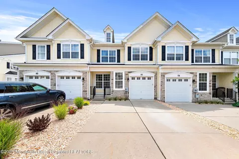 80 Brookfield Dr, Jackson, NJ 08527