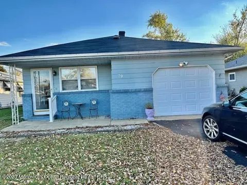 79 Barbados Dr S, Toms River, NJ 08757