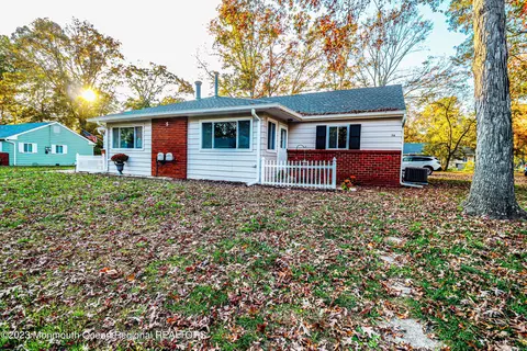 5 S Heron St #A, Manchester, NJ 08759