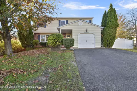 24 Virginia Dr, Howell, NJ 07731