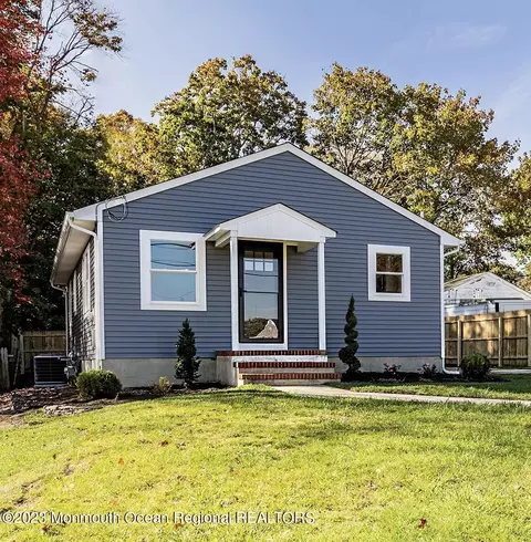 2709 Pierce St, Wall, NJ 07719