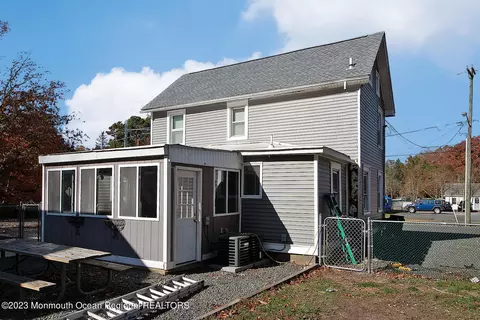 28 Main St, Waretown, NJ 08758 photo 34