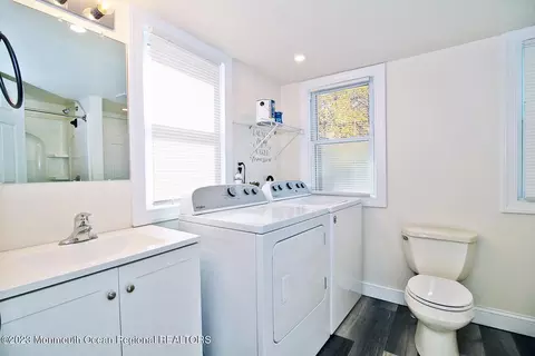 28 Main St, Waretown, NJ 08758 photo 22