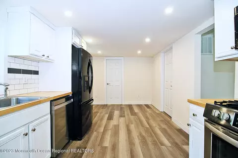 28 Main St, Waretown, NJ 08758 photo 15