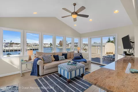 119 Caldwell Rd, Barnegat, NJ 08005