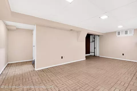 14 Daniel Dr, Matawan, NJ 07747 photo 34
