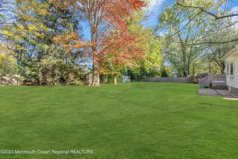 14 Daniel Dr, Matawan, NJ 07747 photo 41