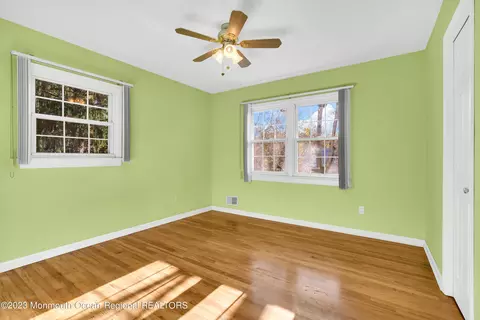14 Daniel Dr, Matawan, NJ 07747 photo 28