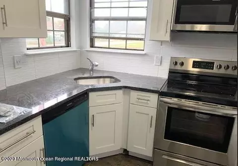 307 2nd St, Waretown, NJ 08758 photo 8