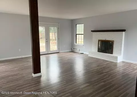 307 2nd St, Waretown, NJ 08758 photo 6