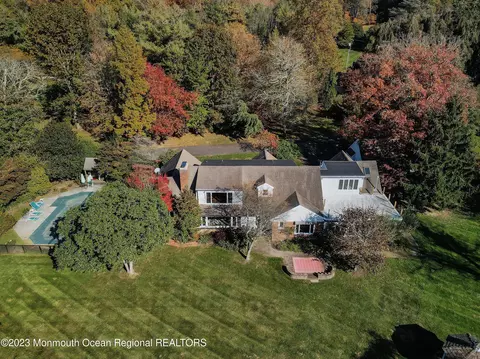 15 Wigwam Rd, Rumson, NJ 07760
