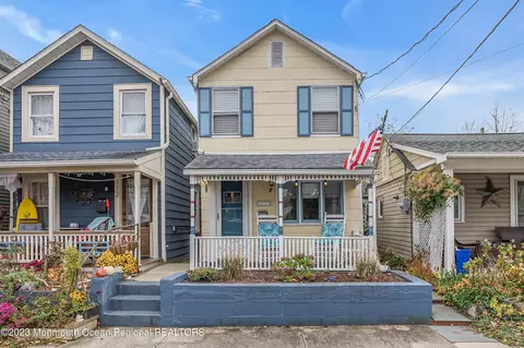 112 Clark Ave #1/2, Ocean Grove, NJ 07756