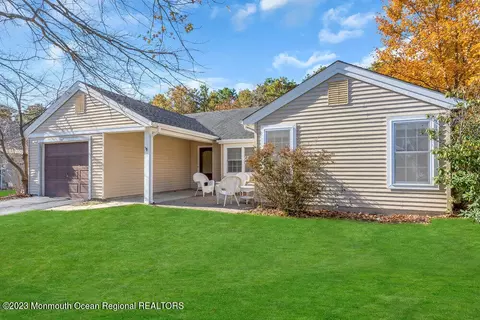 2097 Llewellyn Pkwy, Forked River, NJ 08731