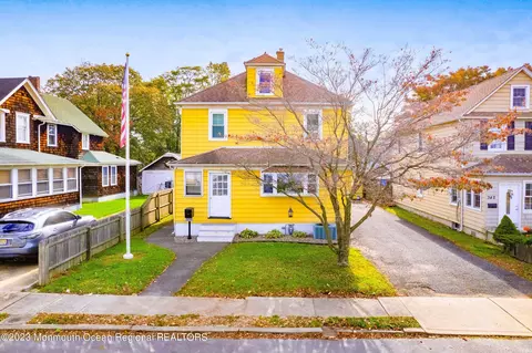 338 E Columbus Pl, Long Branch, NJ 07740