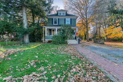 333 Branch Ave, Little Silver, NJ 07739