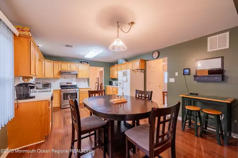 102 D St, Brick, NJ 08723 photo 14