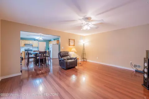 102 D St, Brick, NJ 08723 photo 12