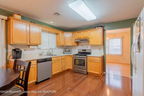 102 D St, Brick, NJ 08723 photo 17