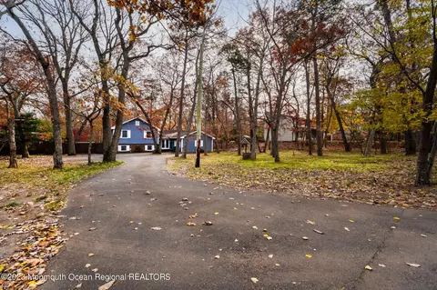 487 Brewers Bridge Rd, Jackson, NJ 08527