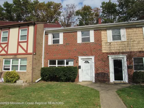 183 Briar Mills Dr, Brick, NJ 08724