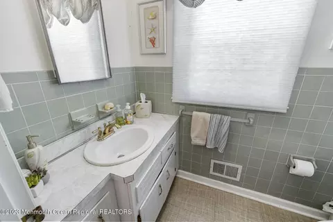 6 Hanne Dr, Leonardo, NJ 07737 photo 21