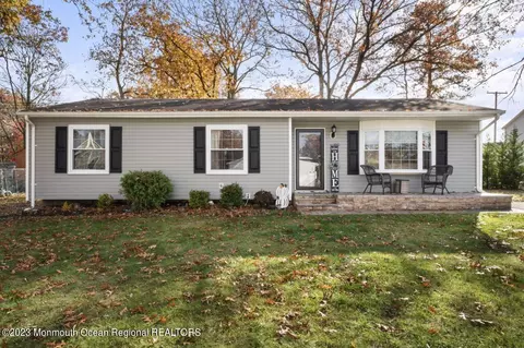 1900 7th Ave, Manchester, NJ 08759