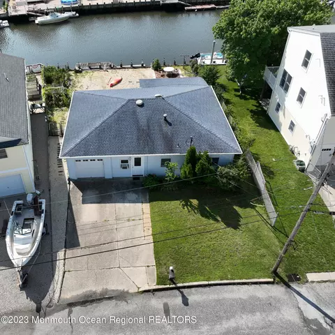 115 S Binnacle Dr, Little Egg Harbor, NJ 08087