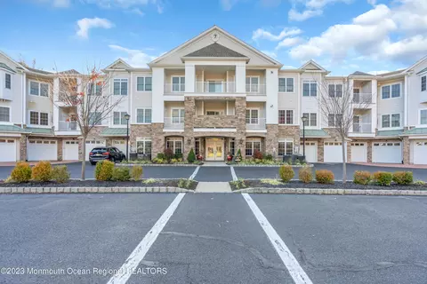 7104 Falston Cir, Old Bridge, NJ 08857
